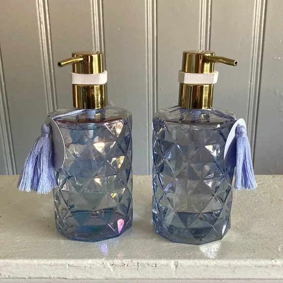 HP NWT-2 Blue Iridescent Diamond Glass Luxury Hand Soap Pumps Sandalwood Vanilla - Picture 7 of 17